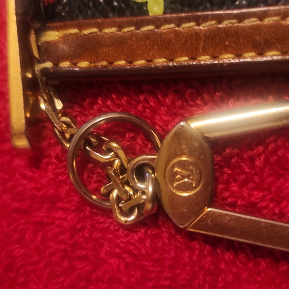 💕LV Murakami key pouch - Picture 2 of 9